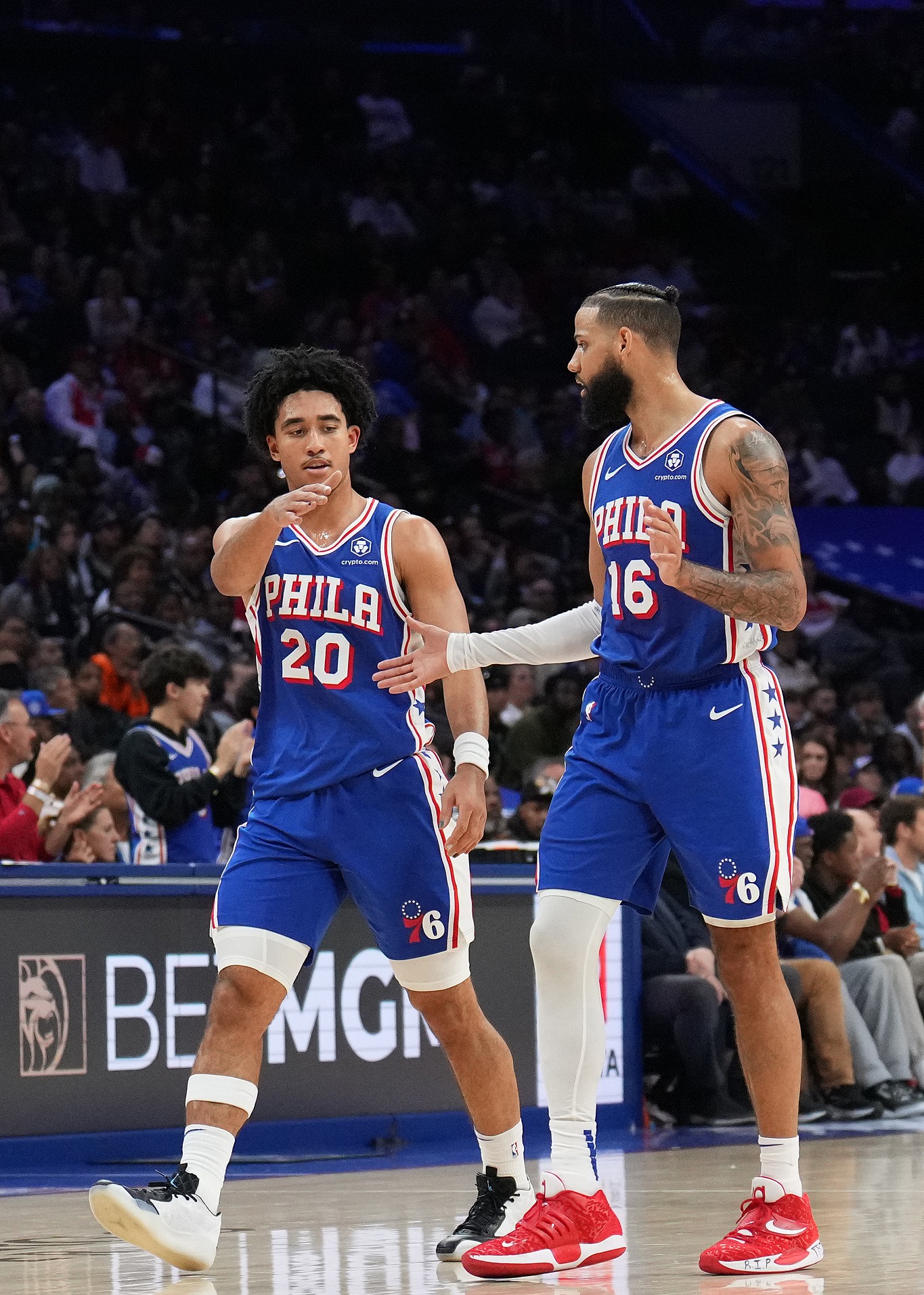 NBA常规赛：黄蜂105-107费城76人 - 腾讯视频