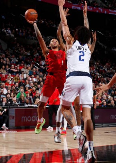 NBA常规赛：独行侠125-112开拓者 - 腾讯视频