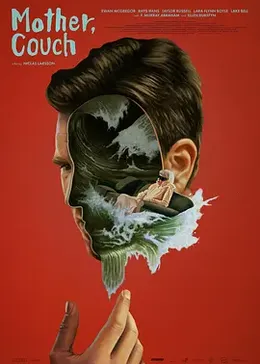 沙发上的母亲
